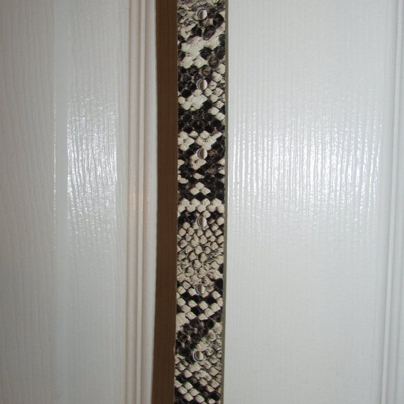 Snake skin Belt - Picture 1 of 3
